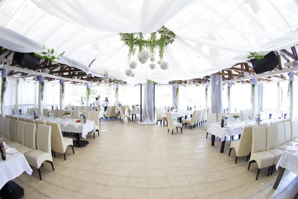 Skazka Hotel Vinnytsia Exteriör bild